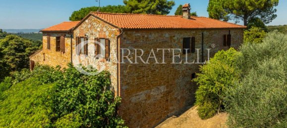 5 bedrooms House in Trequanda, Italy No. 91110 8