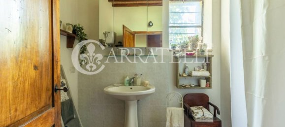 5 bedrooms House in Trequanda, Italy No. 91110 45