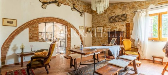 5 bedrooms House in Trequanda, Italy No. 91110 28