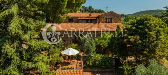 5 bedrooms House in Trequanda, Italy No. 91110 48