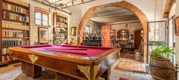 5 bedrooms House in Trequanda, Italy No. 91110 21