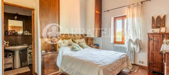 5 bedrooms House in Trequanda, Italy No. 91110 26