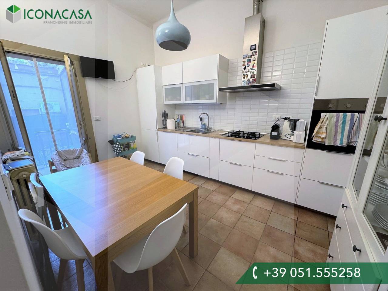 4 rooms Apartment in Bologna, Italy No. 97551