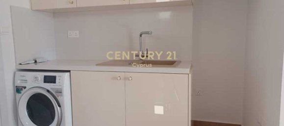 Casa de 5 dormitorios en Palodeia, Cyprus No. 10854 10