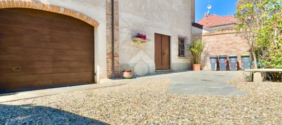 4 bedrooms House in Pasturana, Italy No. 300010 45