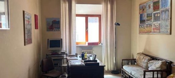 150m² Office in Macerata, Italy No. 314564 3