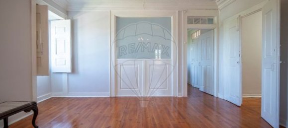 9 bedrooms House in Carregal do Sal, Portugal No. 185831 3