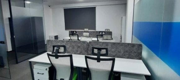 Escritório de 4 divisões em Khatay, Azerbaijan N.º 1019 37