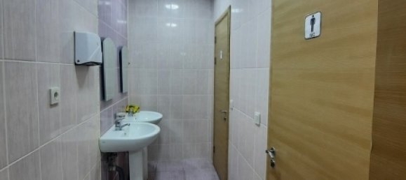 Escritório de 4 divisões em Khatay, Azerbaijan N.º 1019 29