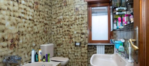 Studio in Rogliano, Italy, Nr. 111462 7