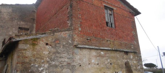 10غرفة منزل في Calcinaia, Italy رقم 171865 3