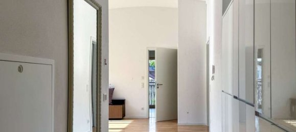 Пентхаус с 2 спальнями в Ингольштадт, Германия № 360130 2