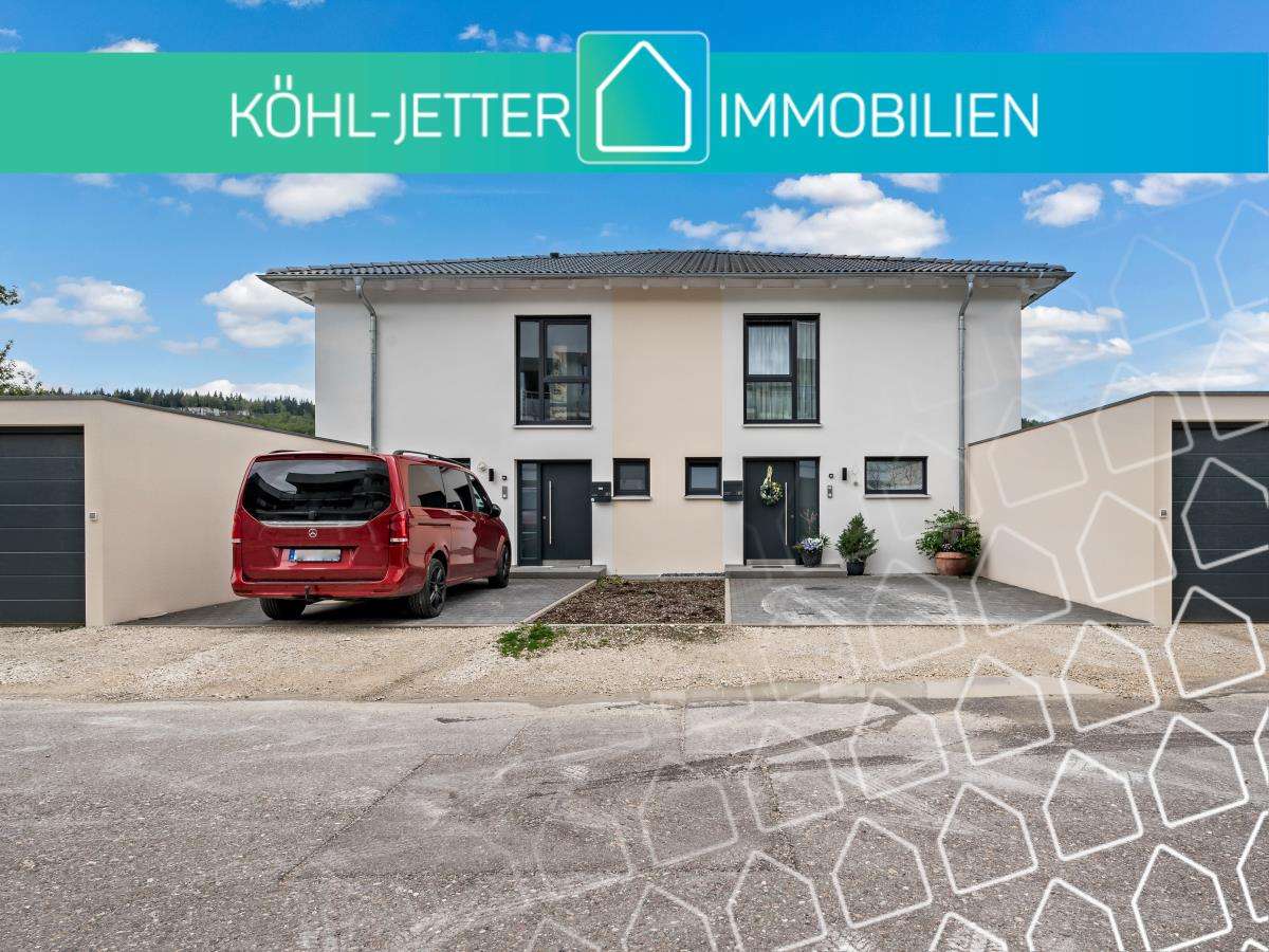 6 bedrooms Townhouse in Zollernalbkreis, Germany No. 14473