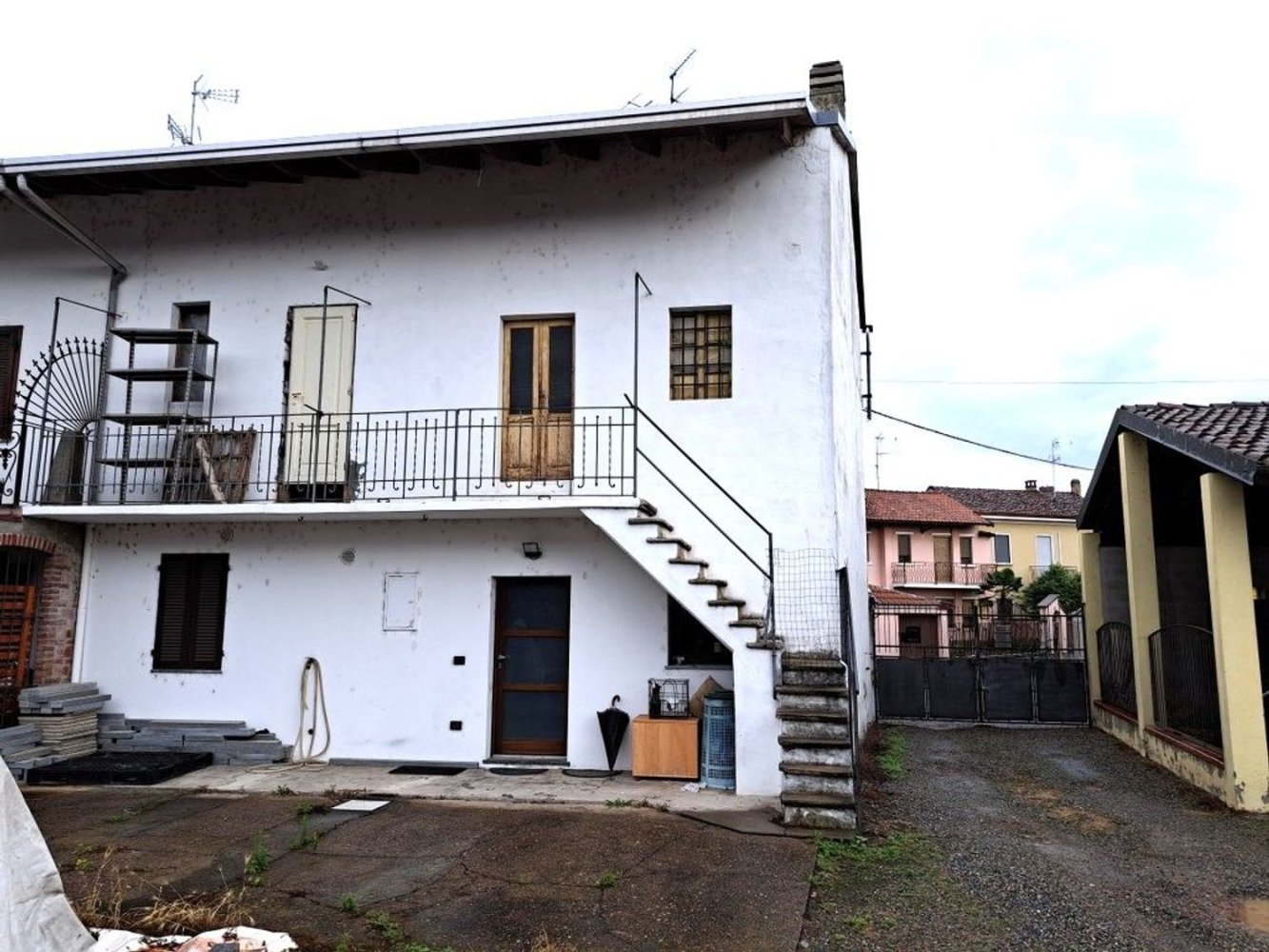 3 rooms House in Villata, Italy No. 67188