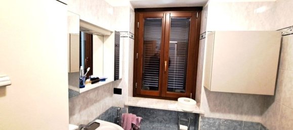 3 rooms House in Villata, Italy No. 67188 9