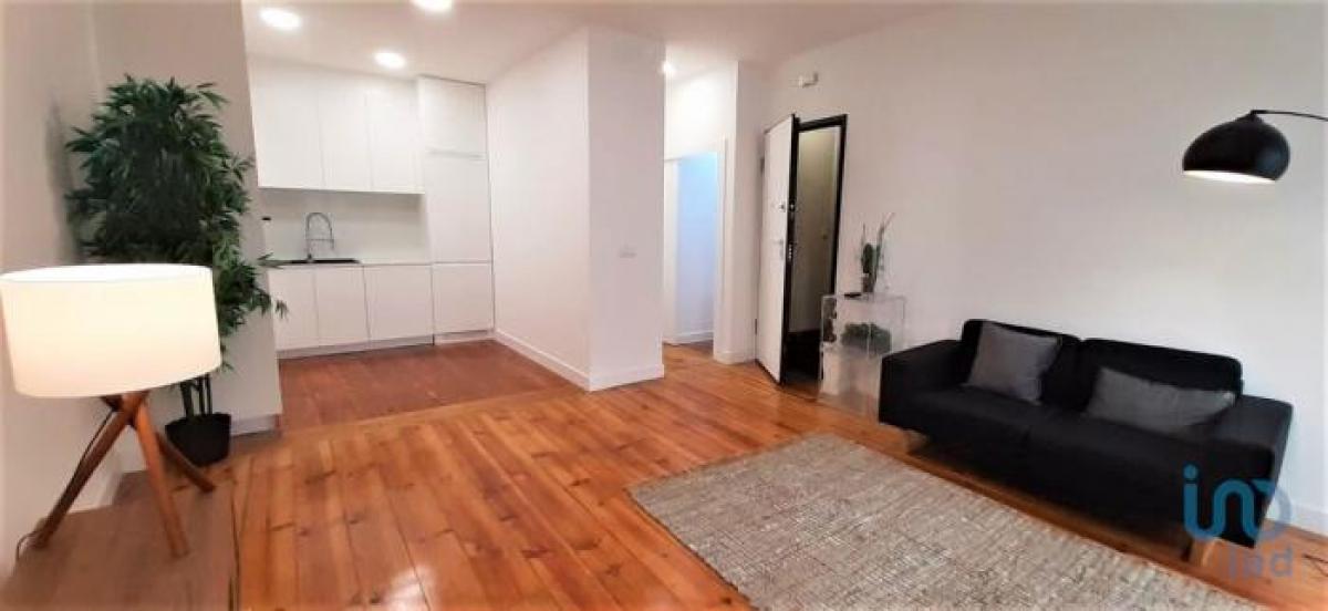 2 bedrooms Apartment in Lisbon, Portugal No. 3128