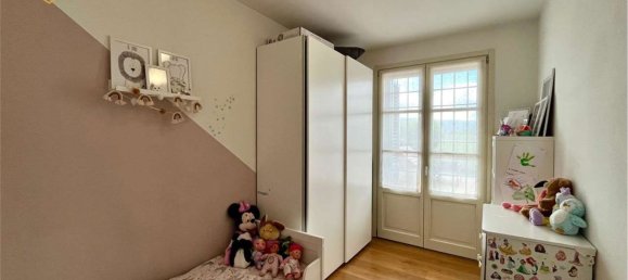 4 Schlafzimmer Wohnung in Montemurlo, Italy, Nr. 369985 2
