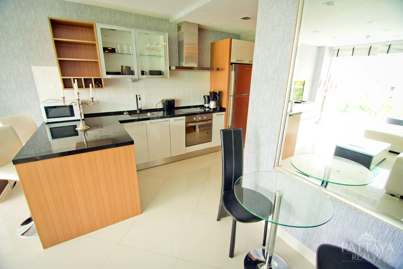 2 bedrooms Condo in Laguna Heights Pattaya, Thailand No. 29546