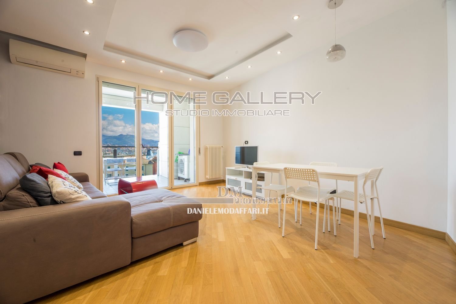 4-Zimmer Wohnung in Genoa, Italy, Nr. 36178