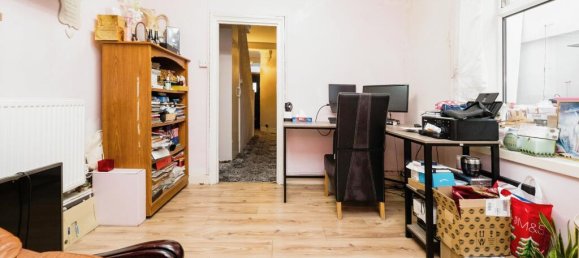 3 bedrooms House in London, United Kingdom No. 11395 19