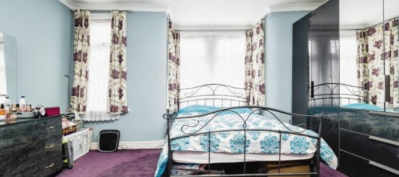 3 bedrooms House in London, United Kingdom No. 11395 10