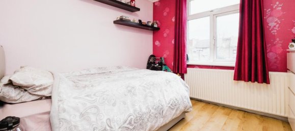 3 bedrooms House in London, United Kingdom No. 11395 9