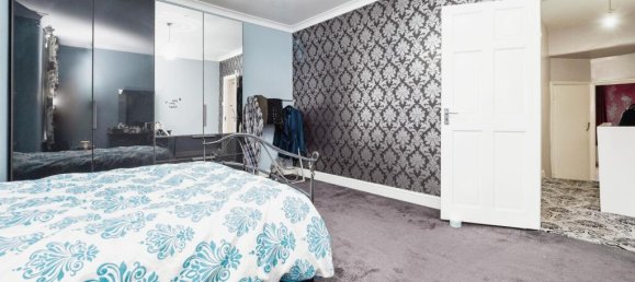 3 bedrooms House in London, United Kingdom No. 11395 11