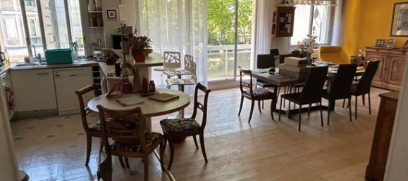 2 bedrooms Apartment in Montreuil, France No. 314045 3