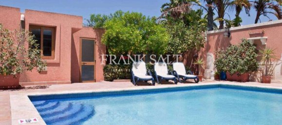 3 غرف نوم فيلا في Attard, Malta رقم 10683 2