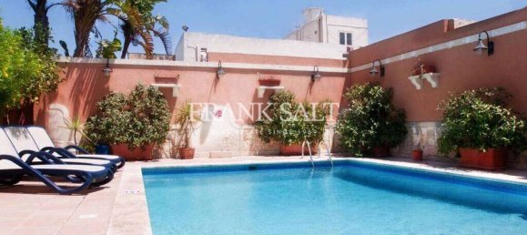 3 غرف نوم فيلا في Attard, Malta رقم 10683 3