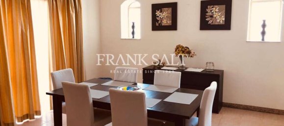 3 غرف نوم فيلا في Attard, Malta رقم 10683 12