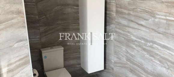 3 غرف نوم فيلا في Attard, Malta رقم 10683 19