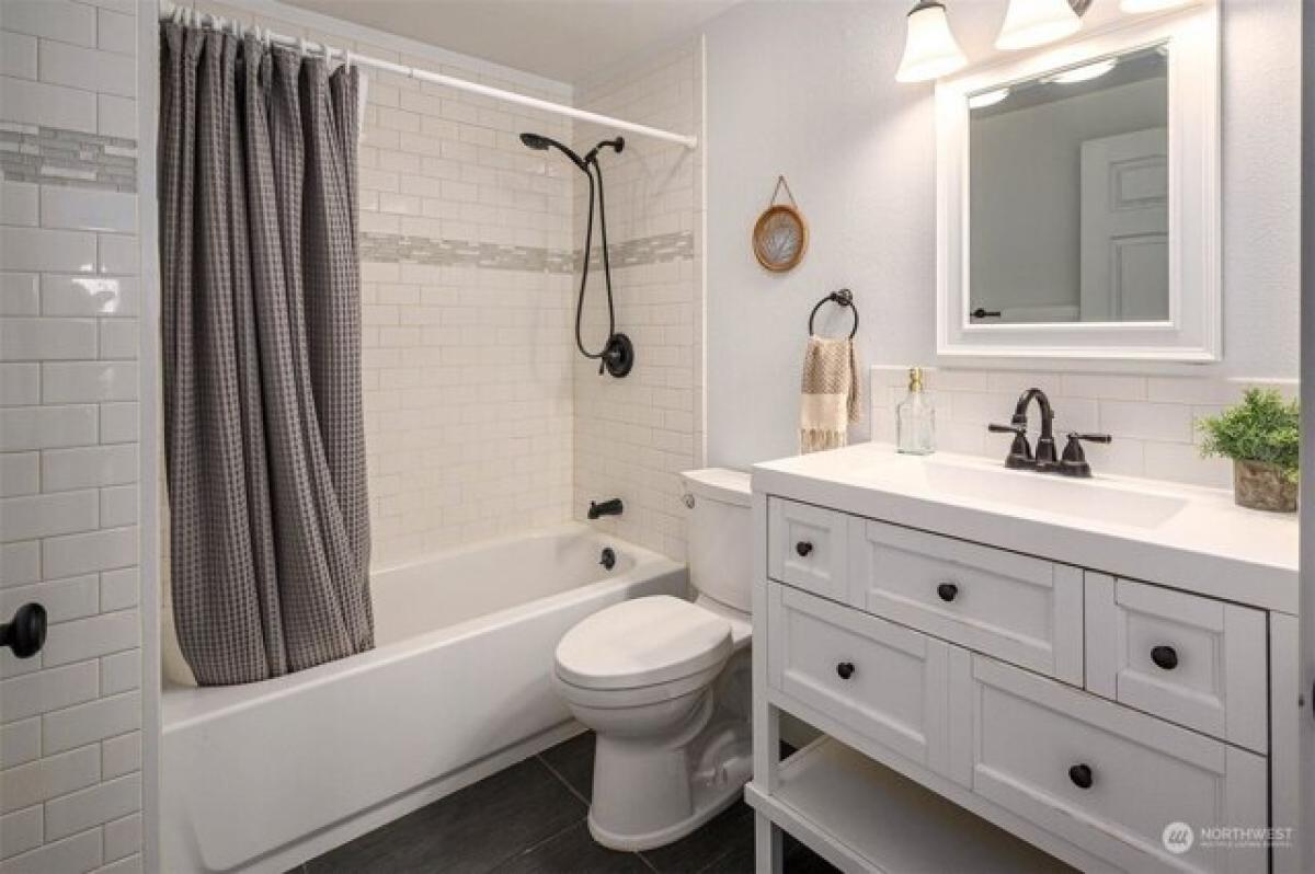 2 bedrooms House in Vashon, USA No. 403970