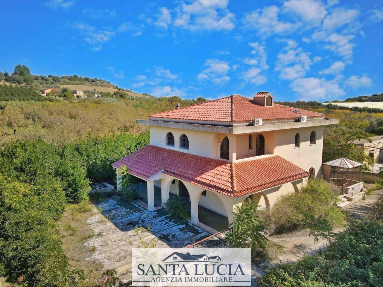 10-salle Villa à Canicattì, Italy No. 146191