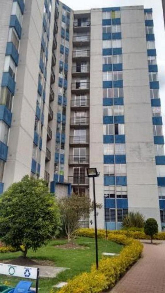 3 bedrooms House in Bogota, Colombia No. 13712