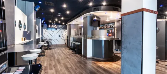 Gewerbliche Immobilie in Sant Joan Despi, Spain 100m², Nr. 165226 10