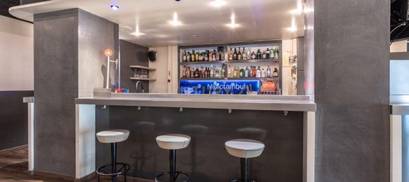 Gewerbliche Immobilie in Sant Joan Despi, Spain 100m², Nr. 165226 8