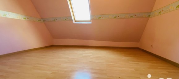 4 Schlafzimmer Haus in Vouziers, France, Nr. 258009 19