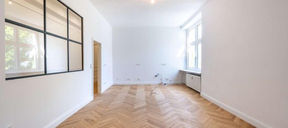 3 bedrooms Apartment in Kreuzberg, Germany No. 370208 10