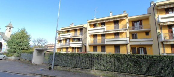 3 rooms Apartment in Veduggio con Colzano, Italy No. 31561 16