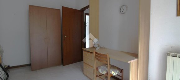 3 rooms Apartment in Veduggio con Colzano, Italy No. 31561 9