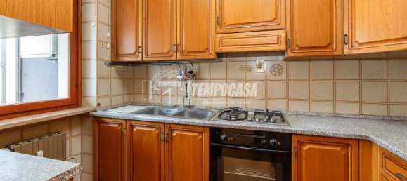 3 rooms Apartment in Poirino, Italy No. 33039 5
