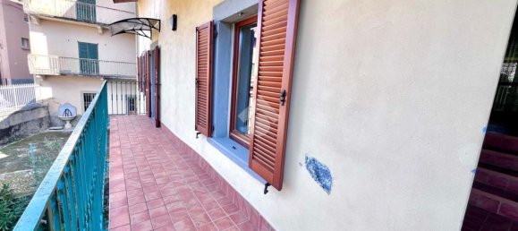 Casa de 6 habitaciónes en Solto Collina, Italy No. 211471 23