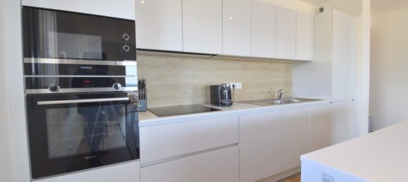 1 bedroom Apartment in Saint-Florent, France No. 186701 6