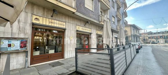 2 rooms Commercial property in Chivasso, Italy No. 320189 2