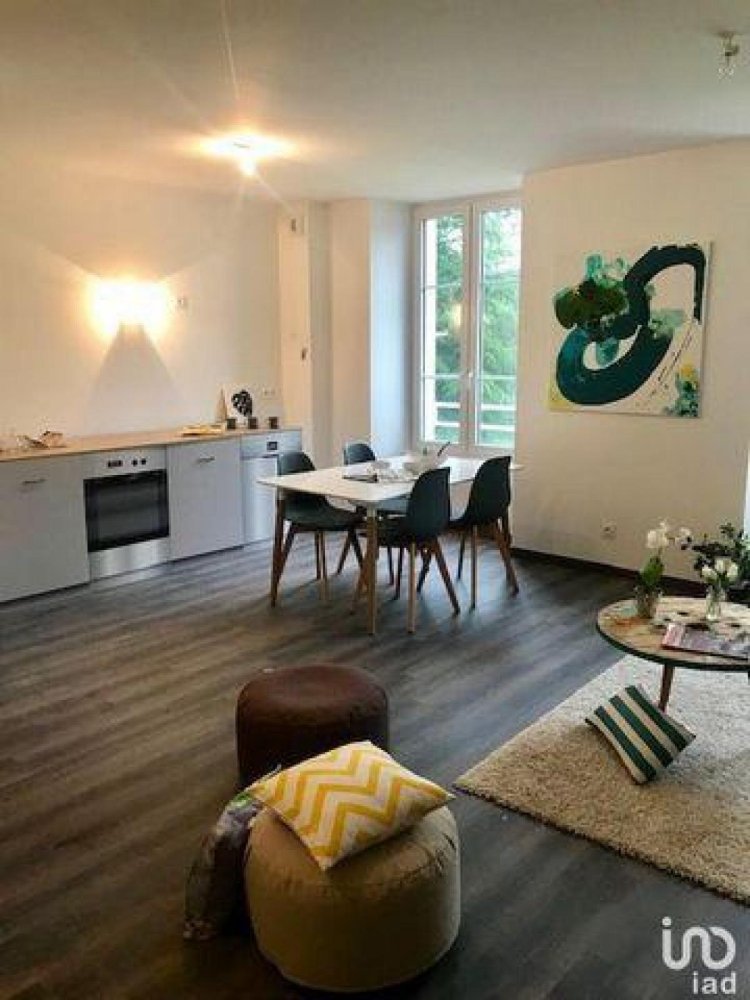 Condominio de 2 dormitorios en Rives, France No. 37269