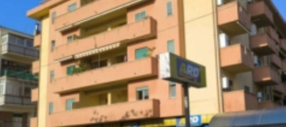 3 Schlafzimmer Wohnung in Reggio Calabria, Italy, Nr. 374692 10