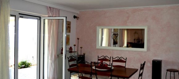 Propiedad comercial de 4 dormitorios en Anavyssos, Greece No. 6222 8