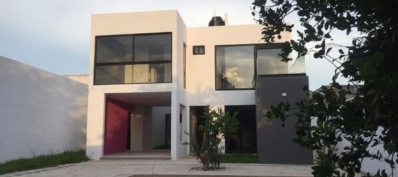 Casa de 3 dormitorios en Yucatán, Mexico No. 164119 2