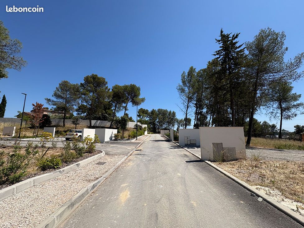 435m² Land in Saint-Clement-de-Riviere, France No. 110104